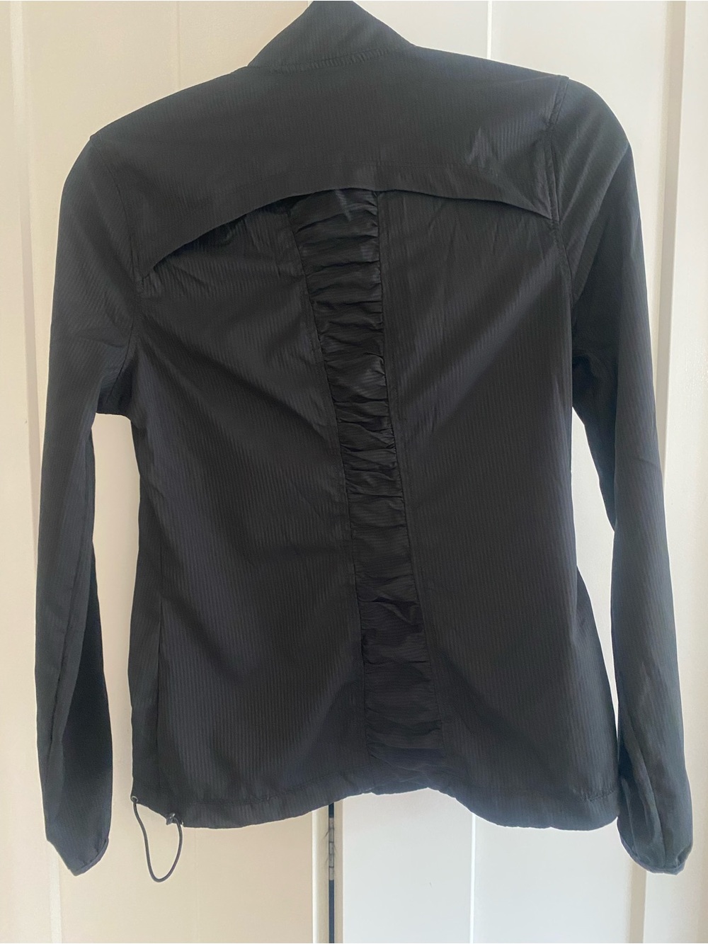 Balance Collection Black Zip-Front Ruffle-Trim Utility Jacket - Picture 2 of 11